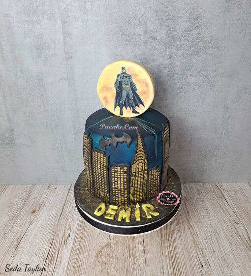 Batman-Temali-Dogum-Gunu-Pastasi