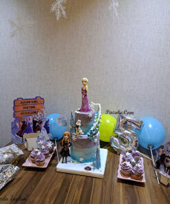 Elsa-Anna-Cake