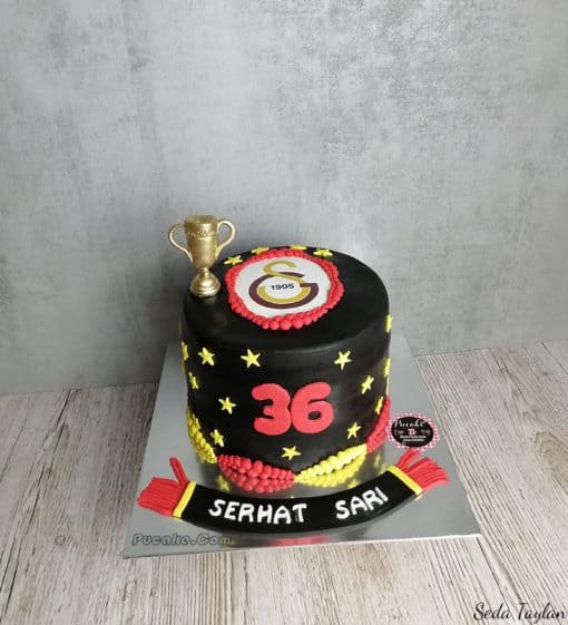 Galatasaray-Taraftar-Pasta