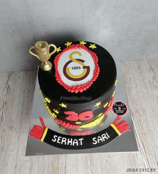Galatasaray-Taraftar-Pasta-Ankara