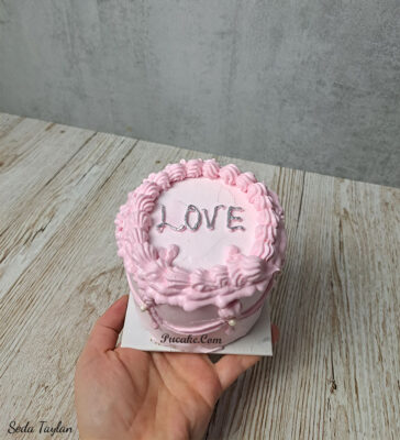 Love-Bento-Cake-Pasta