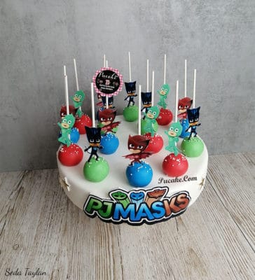 Pijamaskelilier-Cakepops