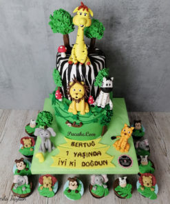 Safari-Pasta-Cupcake